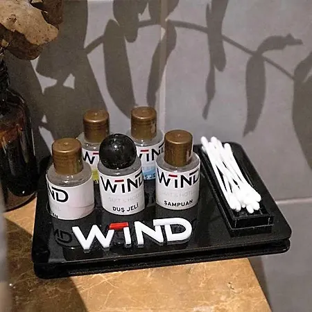Wind 4*