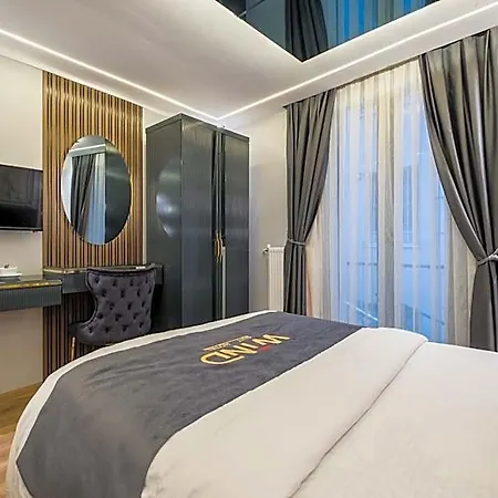 Hotel Wind 4*
